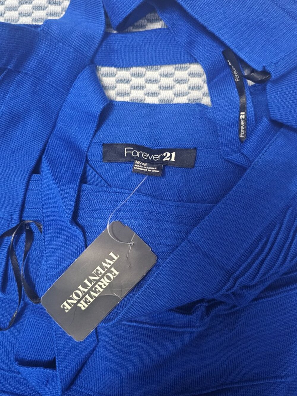 NEW Forever21 Cobalt Blue Bandage Bodycon Strap Dress - Size Medium - Picture 4 of 6